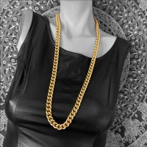 Vintage Anne Klein chain necklace